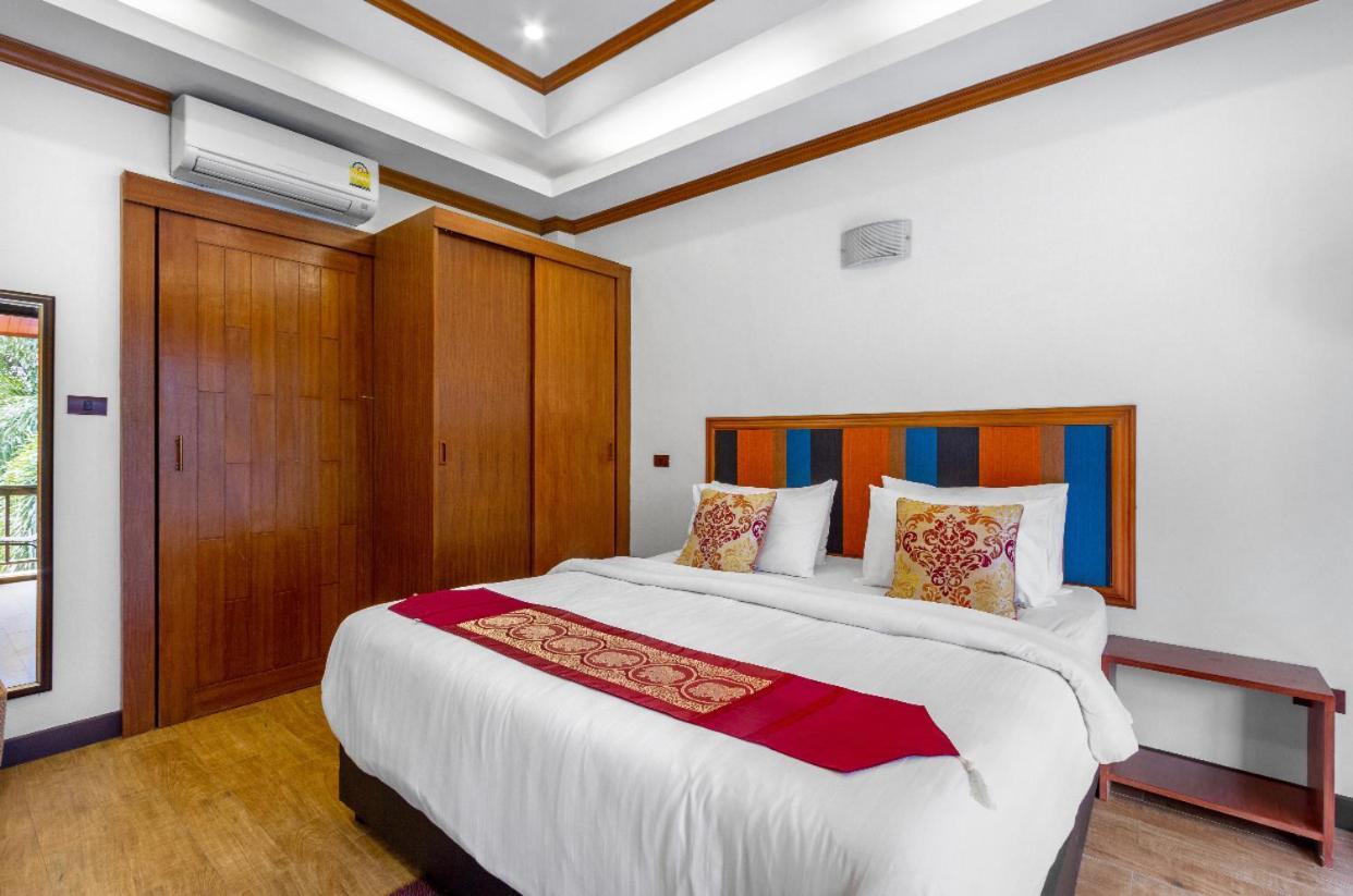 Private Villas Bangtao Bang Tao Beach  Exteriör bild